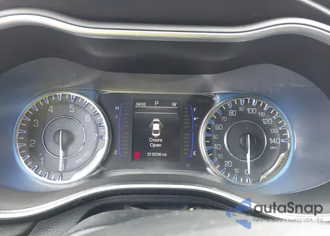 2015 Chrysler 200 Limited z USA, uszkodzony, nr VIN 1C3CCCAB7FN692330